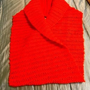 Fantastic for winter, fall or spring. Better than a scarf, easy to wear